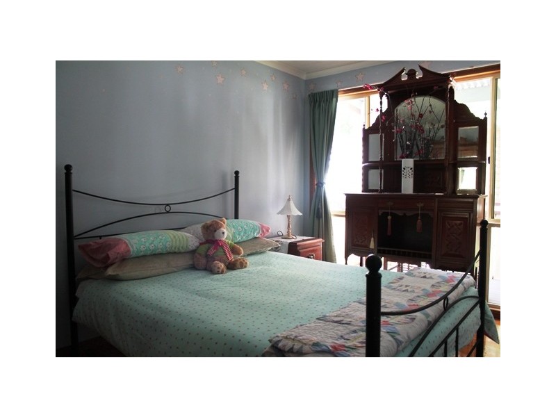 Eagle Heights QLD 4271