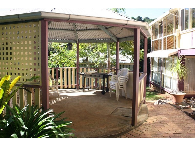 Eagle Heights QLD 4271