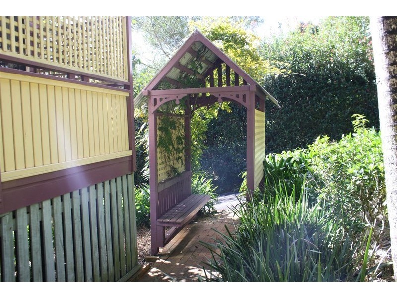 Eagle Heights QLD 4271