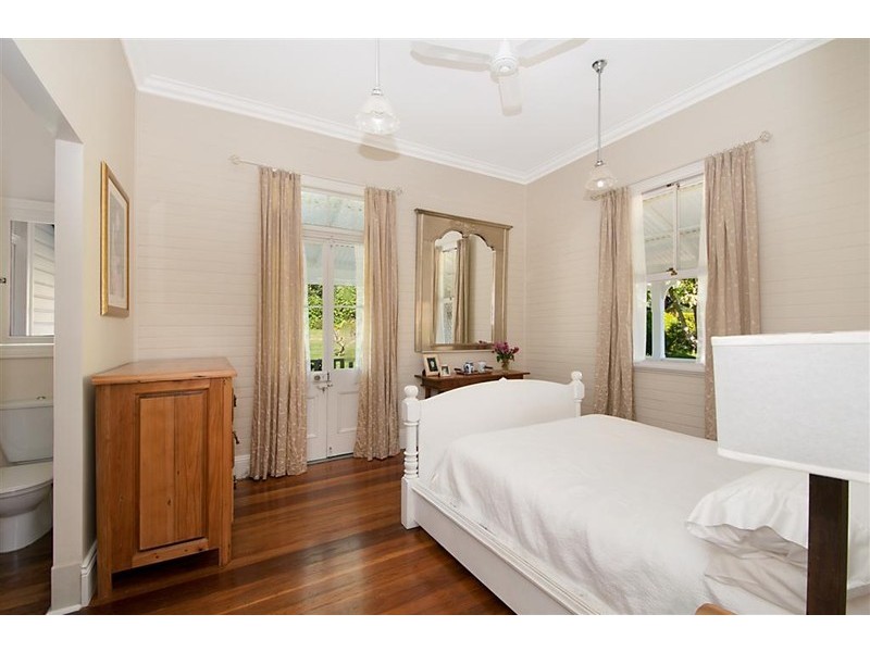 46 Main Western Road, Tamborine Mountain QLD 4272