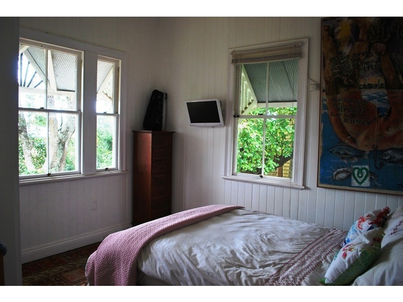 9 Griffith St, North Tamborine QLD 4272