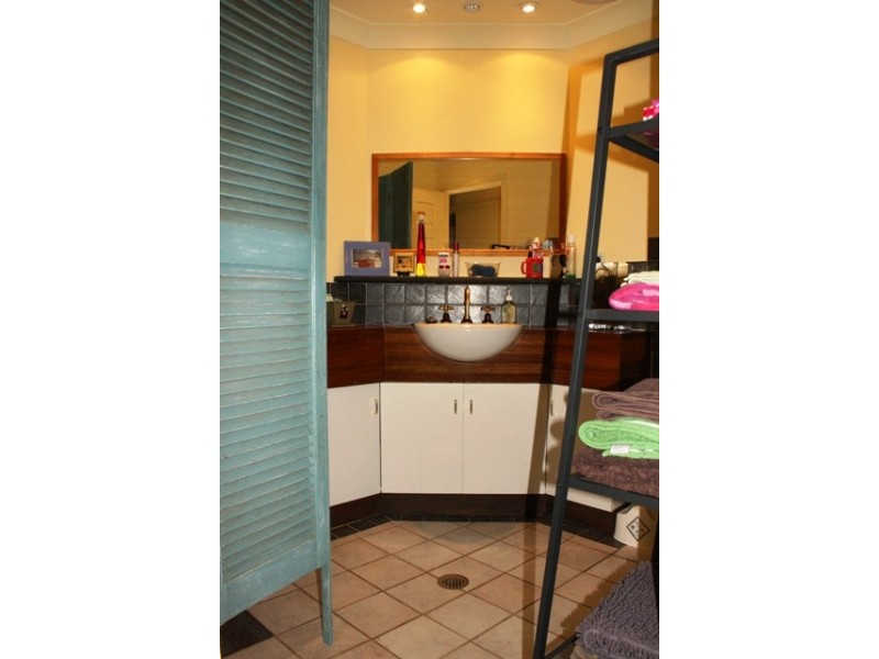 11  Kailas Ct, Tamborine Mountain QLD 4272