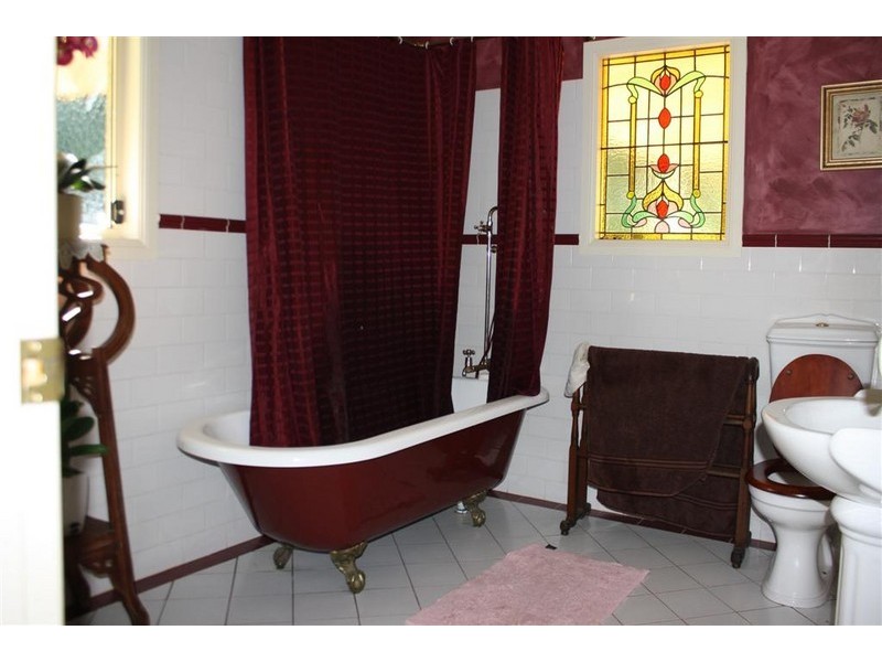 Tamborine Mountain QLD 4272