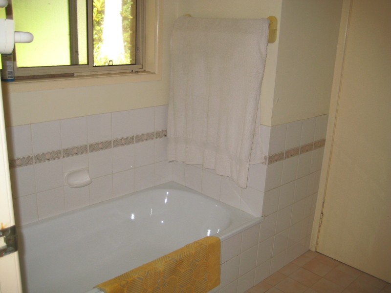 Eagle Heights QLD 4271