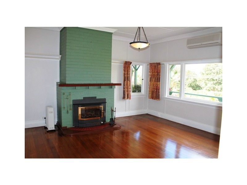 6 Cliff Way, Tamborine Mountain QLD 4272