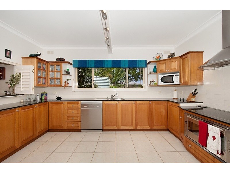 35 Bateke Rd, Tamborine Mountain QLD 4272