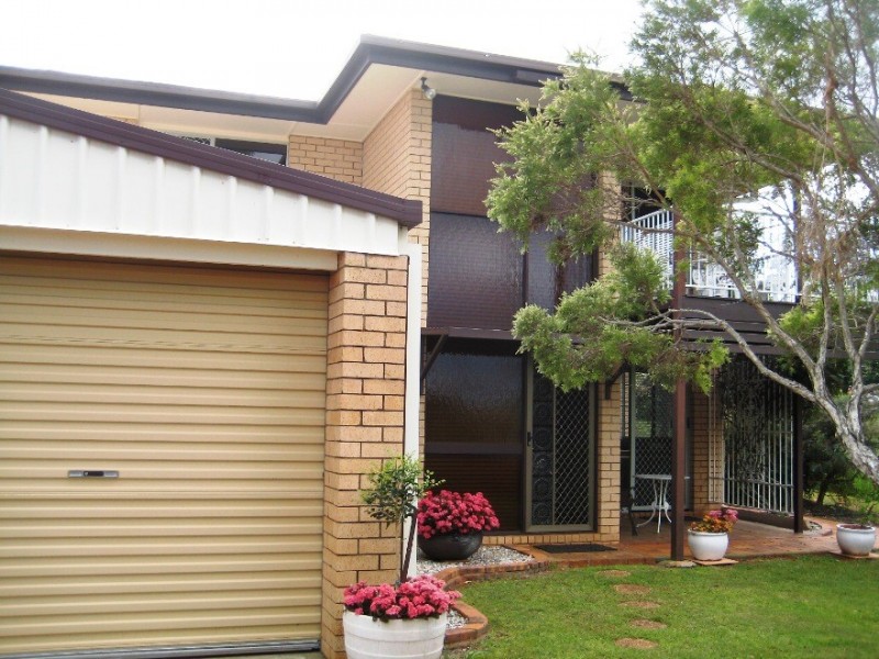 10 Lamington Pde, Tamborine Mountain QLD 4272