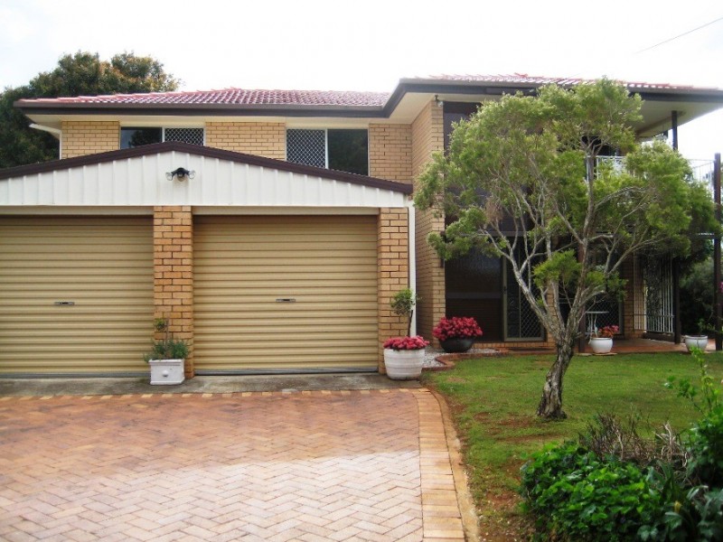 10 Lamington Pde, Tamborine Mountain QLD 4272