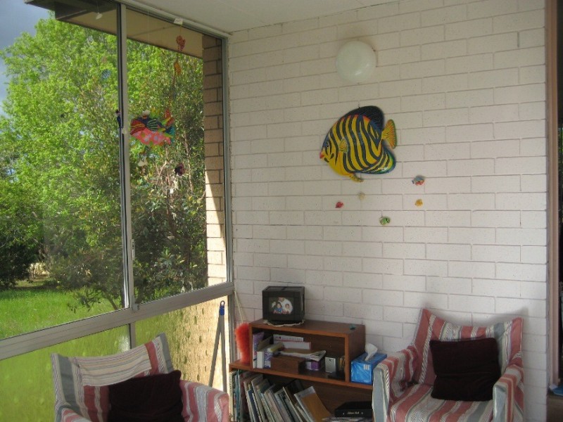 10 Lamington Pde, Tamborine Mountain QLD 4272