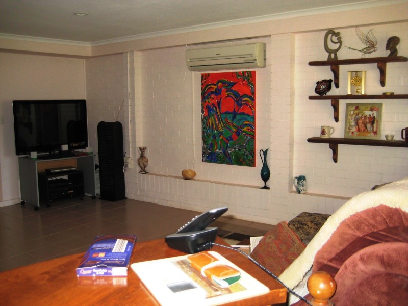 10 Lamington Pde, Tamborine Mountain QLD 4272