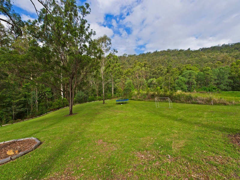 Wongawallan QLD 4210