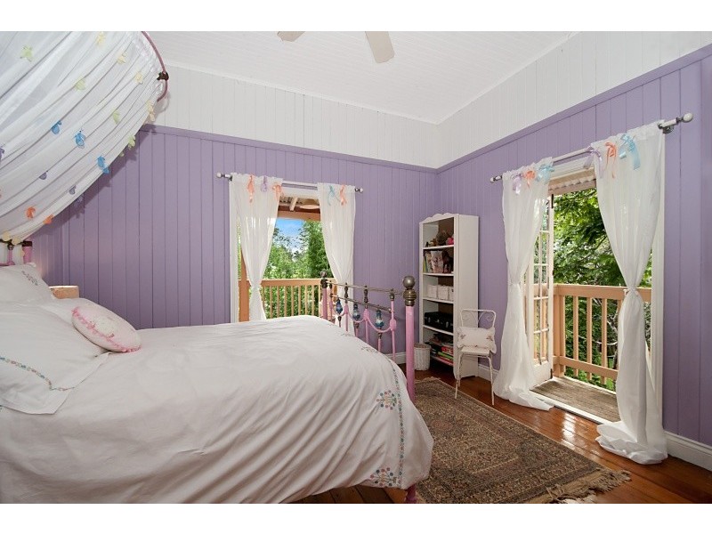 Eagle Heights QLD 4271