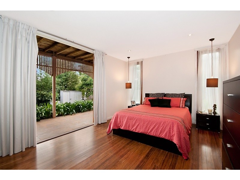 Eagle Heights QLD 4271