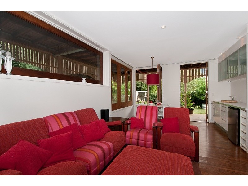 Eagle Heights QLD 4271