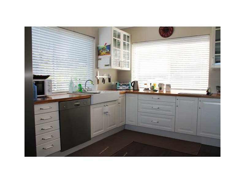 Eagle Heights QLD 4271