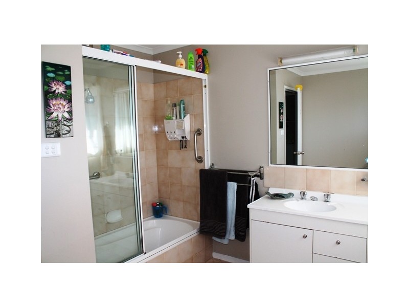 Eagle Heights QLD 4271