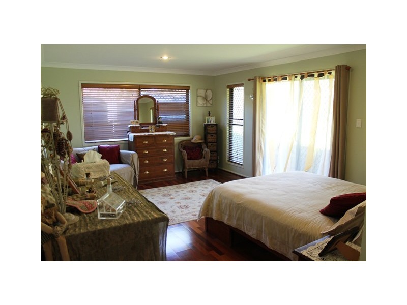 28 Stradbroke Avenue, Eagle Heights QLD 4271