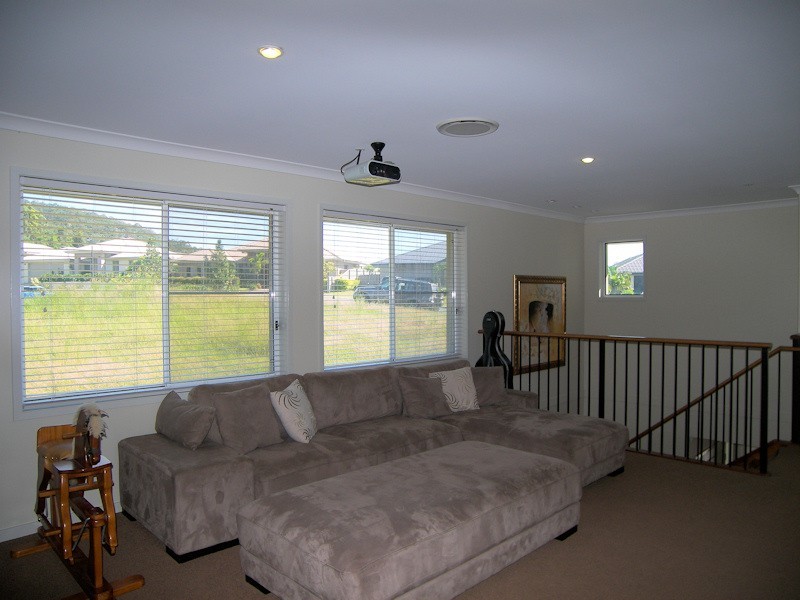 12 Garigal Court, Upper Coomera QLD 4209