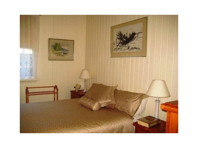 122 Contour Road, Tamborine Mountain QLD 4272