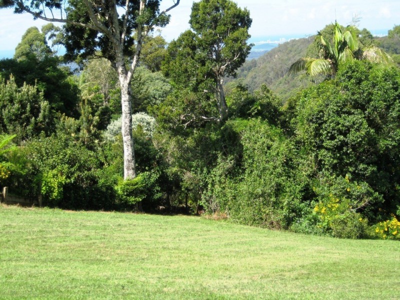 7 Eden Ct, Eagle Heights QLD 4271