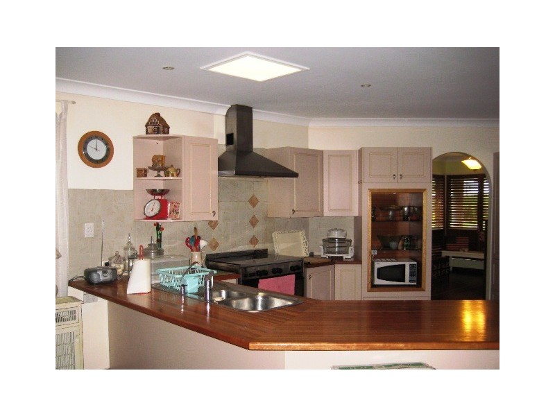 10 Java Ct, Tamborine Mountain QLD 4272
