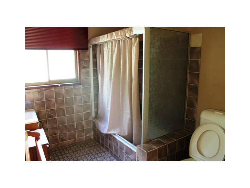 Eagle Heights QLD 4271