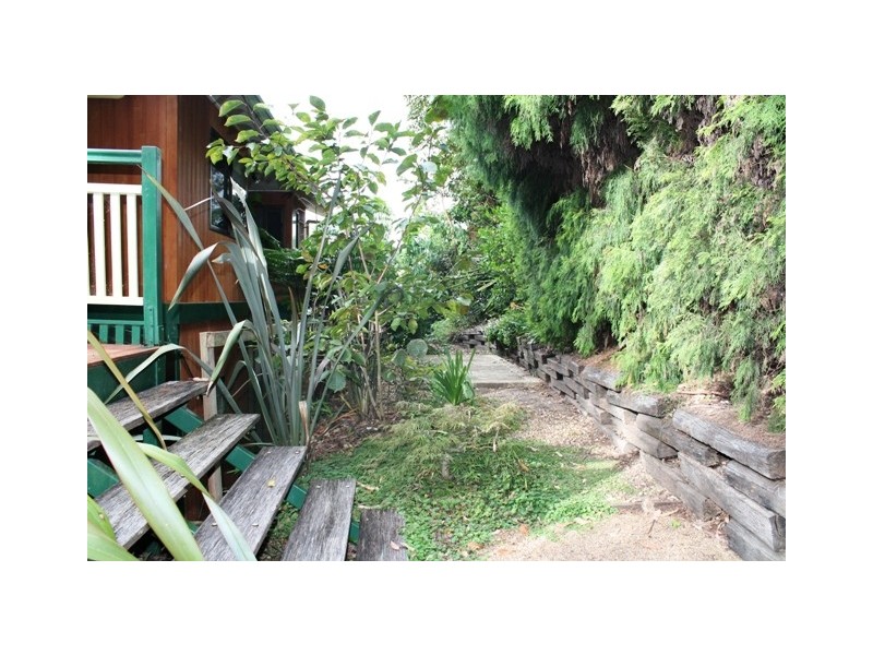 69 Kinabalu Drive, Eagle Heights QLD 4271