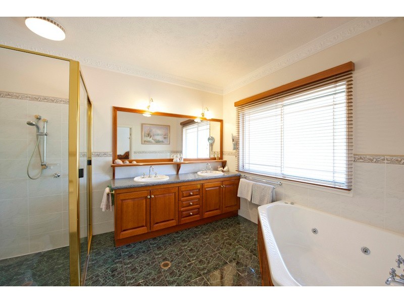 123 Lanes Road, Wongawallan QLD 4210