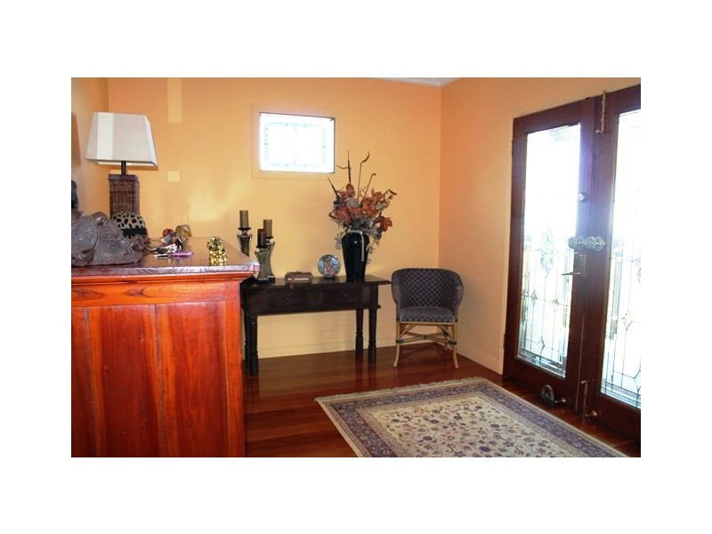 Eagle Heights QLD 4271