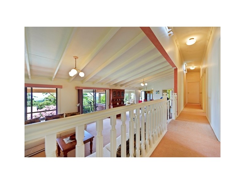 7 Nipa Ct, Eagle Heights QLD 4271