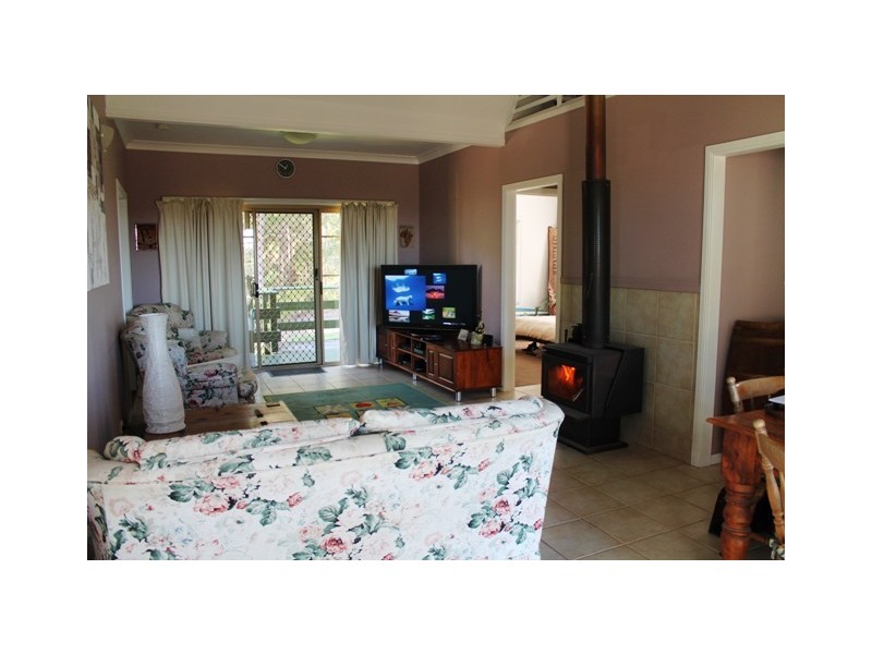 Wongawallan QLD 4210