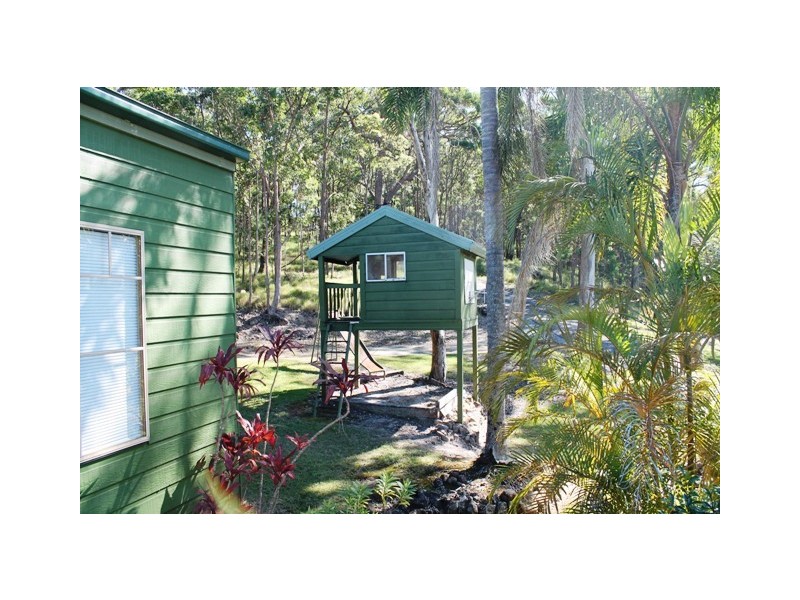 Wongawallan QLD 4210