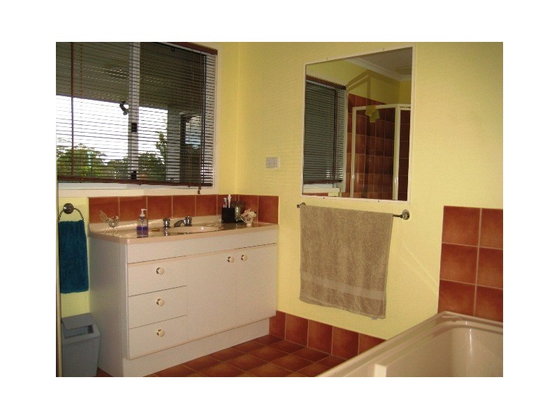 31 Winema Drive, North Tamborine QLD 4272