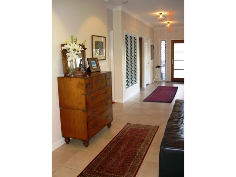 45 Southport Ave, Tamborine Mountain QLD 4272