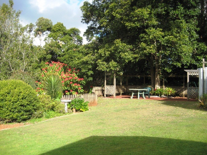 59 Benowa St, Tamborine Mountain QLD 4272
