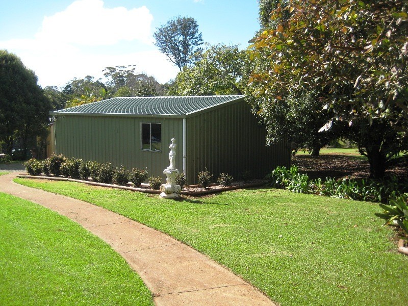 59 Benowa St, Tamborine Mountain QLD 4272