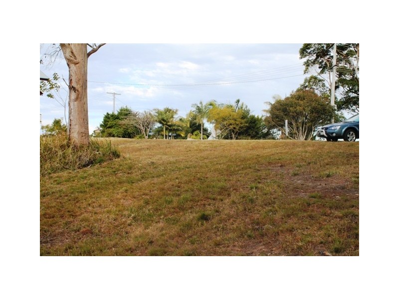 64 Magnetic Dr, Eagle Heights QLD 4271