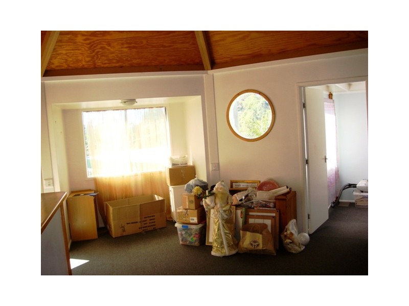 Eagle Heights QLD 4271