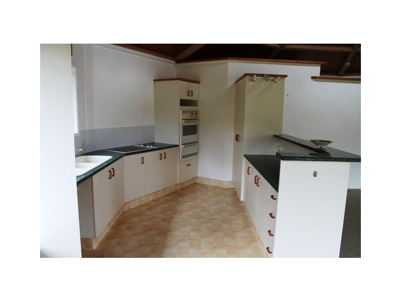 Eagle Heights QLD 4271