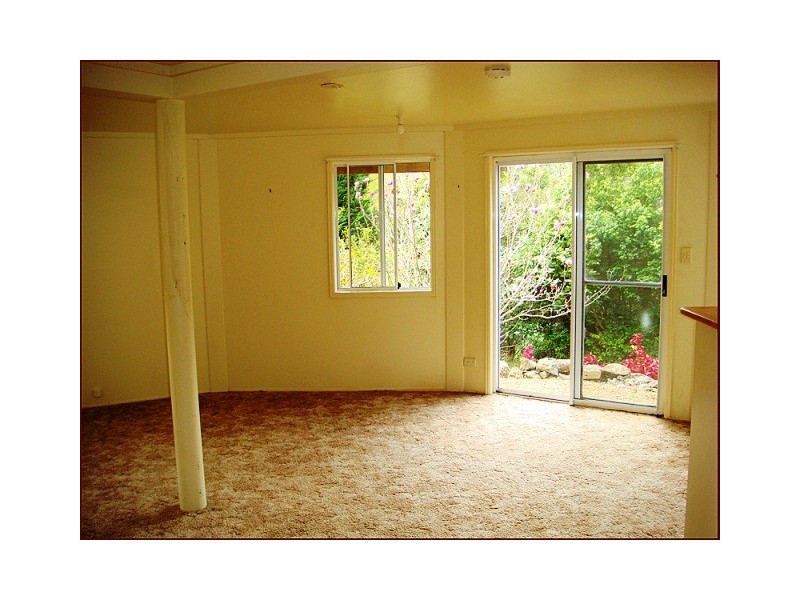 Eagle Heights QLD 4271