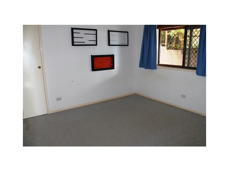 28 Paradise Drive, Eagle Heights QLD 4271