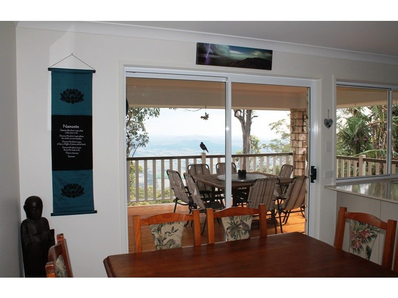 242 Beacon Road, North Tamborine QLD 4272