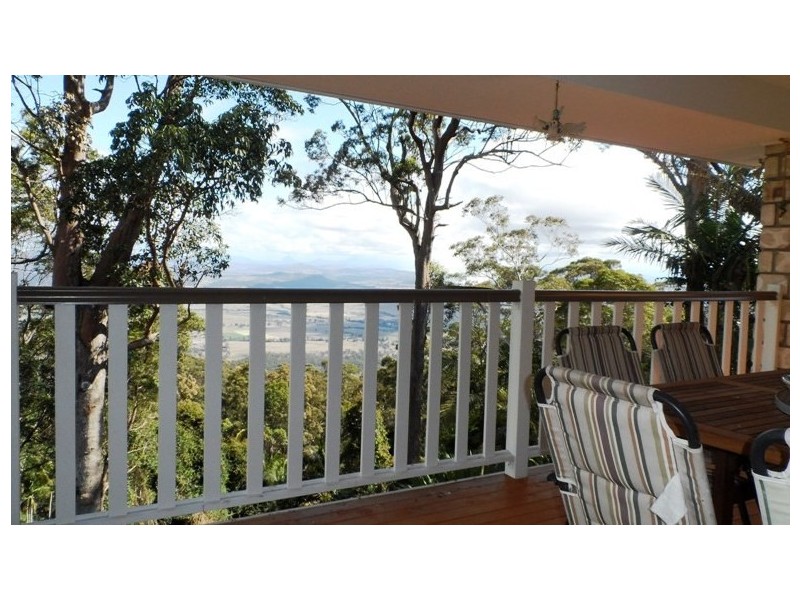242 Beacon Road, North Tamborine QLD 4272