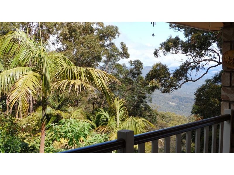 242 Beacon Road, North Tamborine QLD 4272
