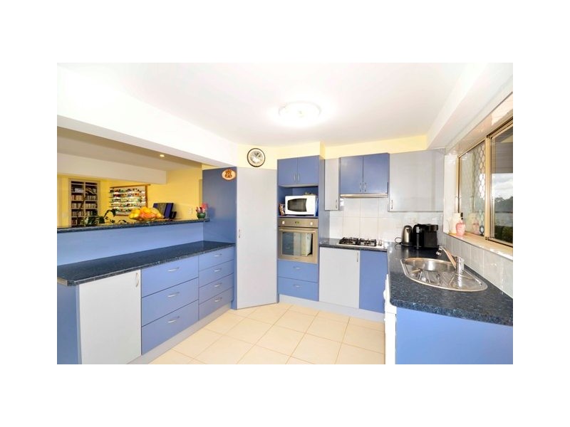 26-28 SIERRA DVE, North Tamborine QLD 4272