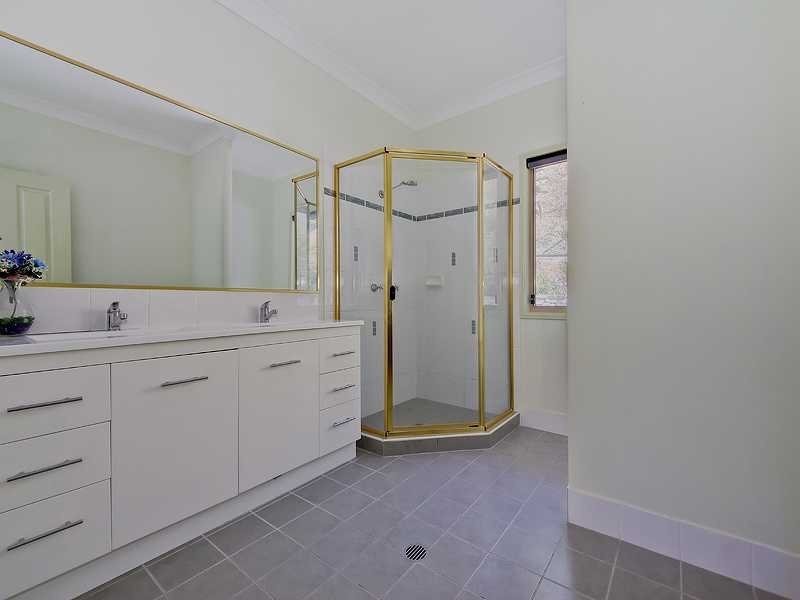 77B Waterfall Dr, Wongawallan QLD 4210