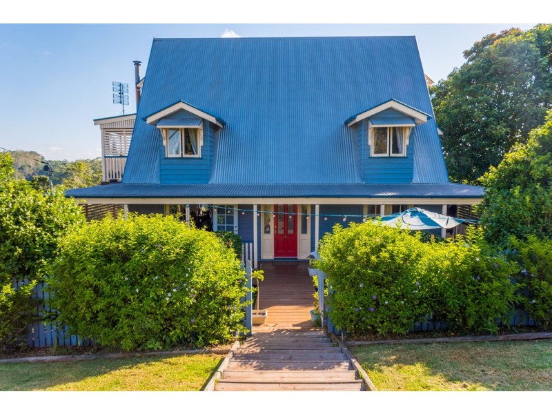 39 PARADISE DVE, Tamborine Mountain QLD 4272