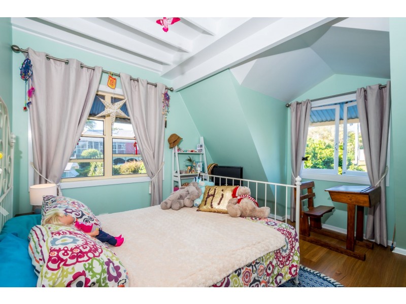 39 PARADISE DVE, Tamborine Mountain QLD 4272