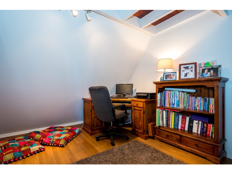 39 PARADISE DVE, Tamborine Mountain QLD 4272