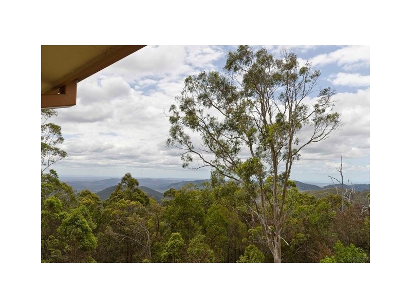 Eagle Heights QLD 4271